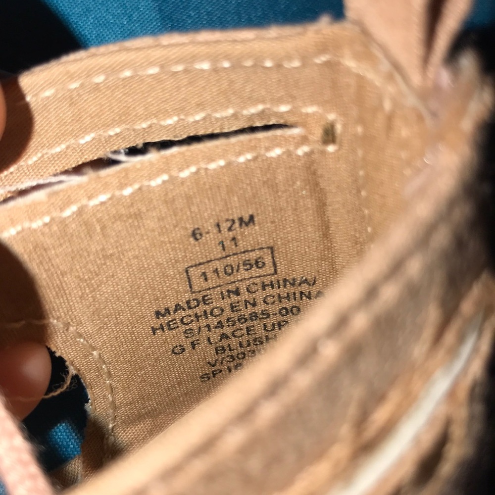 Baby shoe - Picture 4 of 4